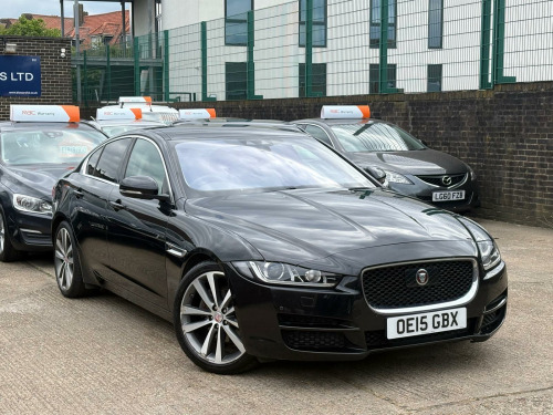 Jaguar XE  2.0d Portfolio Auto Euro 6 (s/s) 4dr
