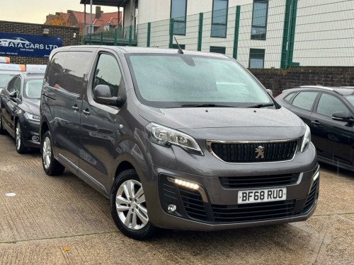 Peugeot Expert  2.0 BlueHDi 1250 Professional Plus Standard Panel Van EAT6 MWB Euro 6 (s/s)