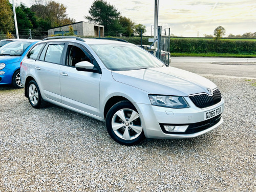 Skoda Octavia  1.6 TDI SE L Estate 5dr Diesel Manual Euro 6 (s/s) (110 ps)