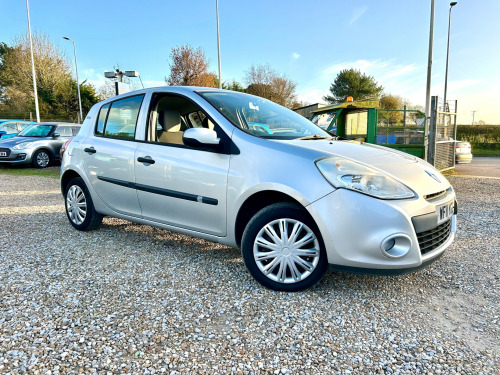 Renault Clio  1.2 Bizu Hatchback 5dr Petrol Manual Euro 5 (75 ps)