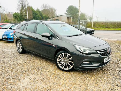 Vauxhall Astra  1.6 CDTi BlueInjection Elite Nav Sports Tourer 5dr Diesel Manual Euro 6 (s/