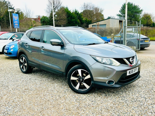 Nissan Qashqai  1.5 dCi n-tec+ SUV 5dr Diesel Manual 2WD Euro 5 (s/s) (110 ps)