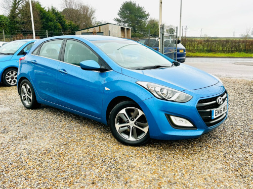 Hyundai i30  1.4 Blue Drive SE Hatchback 5dr Petrol Manual Euro 6 (s/s) (100 ps)