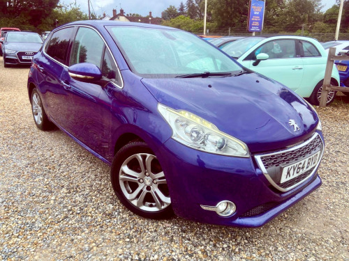 Peugeot 208  1.4 HDi Allure Hatchback 5dr Diesel Manual Euro 5 (70 ps)