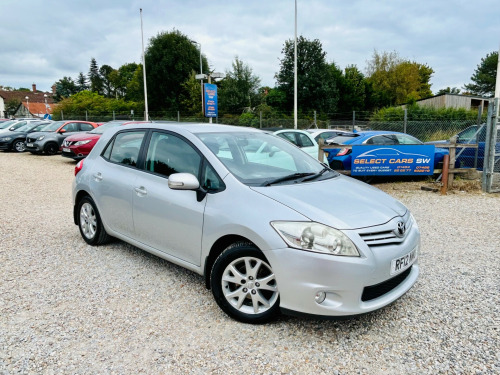 Toyota Auris  1.6 V-Matic Colour Collection Hatchback 5dr Petrol Manual Euro 5 (132 ps)
