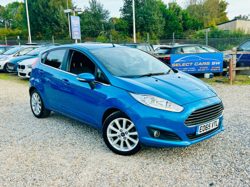 Ford Fiesta  1.5 TDCi Titanium Hatchback 5dr Diesel Manual Euro 6 (75 ps)
