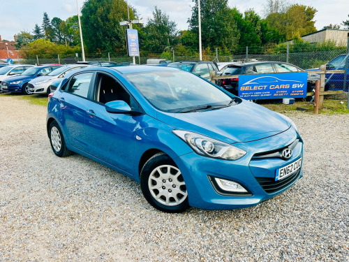 Hyundai i30  1.4 Classic Hatchback 5dr Petrol Manual Euro 5 (100 ps)