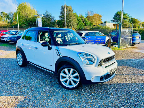 MINI Countryman  2.0 Cooper SD SUV 5dr Diesel Auto ALL4 Euro 5 (143 ps)