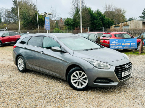 Hyundai i40  1.7 CRDi Blue Drive SE Nav Tourer 5dr Diesel Manual Euro 6 (s/s) (141 ps) 