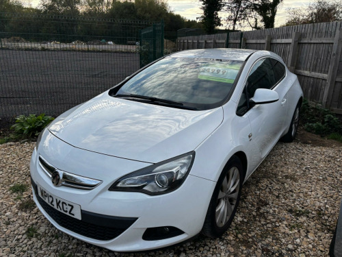 Vauxhall Astra GTC  1.7 CDTi SRi Euro 5 (s/s) 3dr
