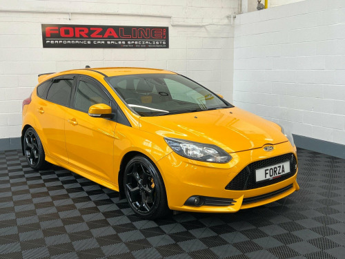 Ford Focus  2.0T EcoBoost ST-2 Euro 5 (s/s) 5dr