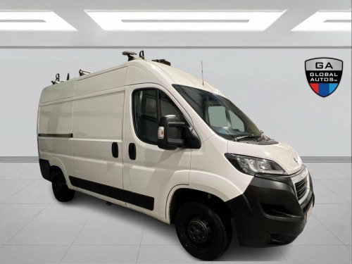 Peugeot Boxer  2.2 BlueHDi 335 Professional L2 H2 Euro 6 (s/s) 5dr