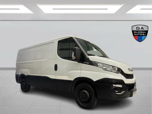 Iveco Daily  2.3 TD 13V 35S 3000 L1 4dr
