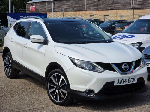 Nissan Qashqai  1.6 dCi Tekna XTRON 2WD Euro 5 (s/s) 5dr