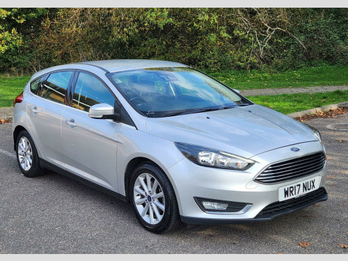 Ford Focus  1.0T EcoBoost Titanium Euro 6 (s/s) 5dr