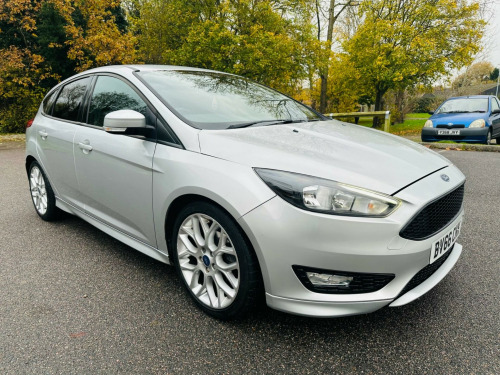 Ford Focus  1.0T EcoBoost ST-Line Euro 6 (s/s) 5dr