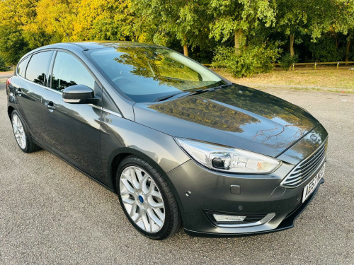 Ford Focus  1.0T EcoBoost Titanium X Euro 6 (s/s) 5dr