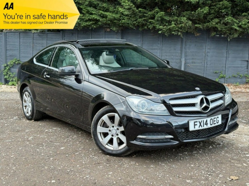 Mercedes-Benz C-Class C220 2.1 C220 CDI Executive SE Coupe 2dr Diesel G-Troni