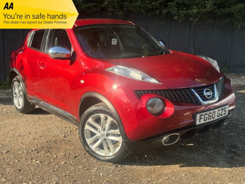 Nissan Juke  1.6 Tekna SUV 5dr Petrol CVT Euro 5 (117 ps) 12 MO