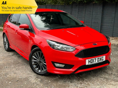 Ford Focus  1.0T EcoBoost ST-Line Hatchback 5dr Petrol Manual 