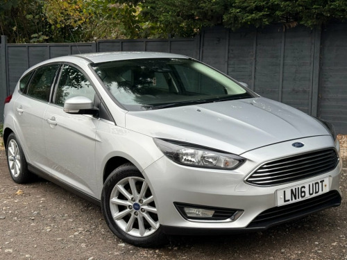 Ford Focus  1.5T EcoBoost Titanium Hatchback 5dr Petrol Auto E