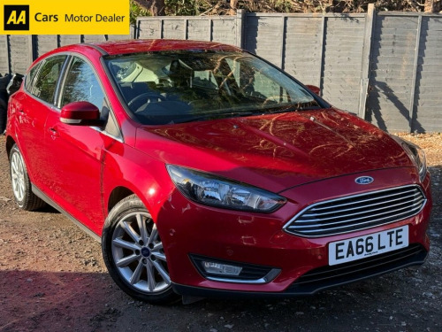 Ford Focus  1.0T EcoBoost Titanium Hatchback 5dr Petrol Auto E