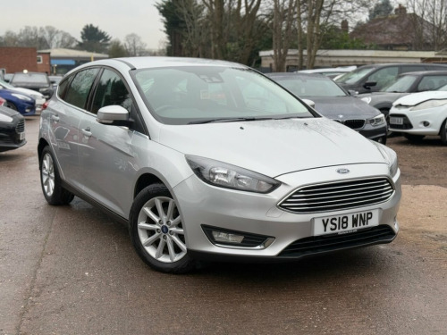 Ford Focus  1.0T EcoBoost Titanium Hatchback 5dr Petrol Auto E