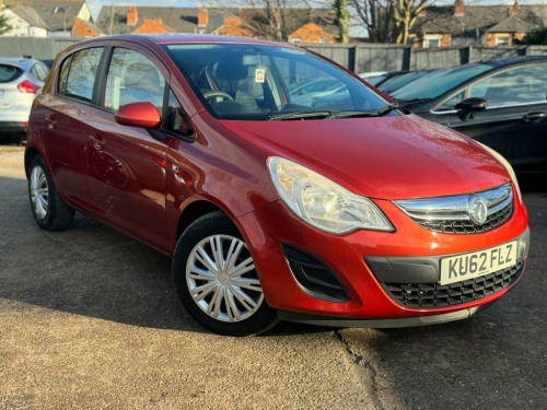 Vauxhall Corsa  1.4 16V Exclusiv Hatchback 5dr Petrol Auto Euro 5 