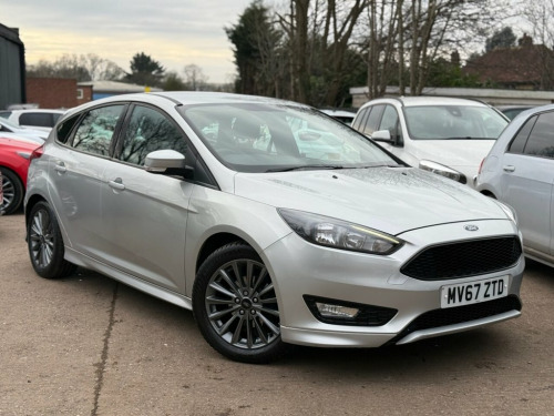 Ford Focus  1.0T EcoBoost ST-Line Hatchback 5dr Petrol Auto Eu