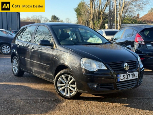 Volkswagen Polo  1.4 S Hatchback 5dr Petrol Automatic (185 g/km, 74