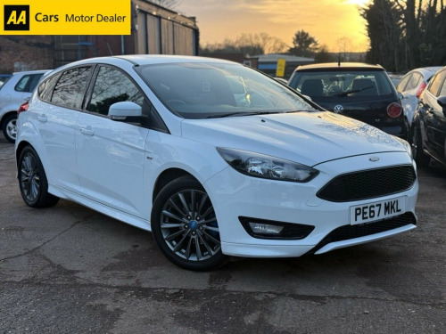 Ford Focus  1.0T EcoBoost ST-Line Hatchback 5dr Petrol Auto Eu