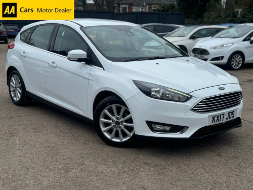 Ford Focus  1.0T EcoBoost Titanium Hatchback 5dr Petrol Auto E