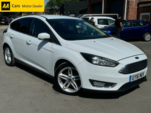 Ford Focus  1.0T EcoBoost Titanium Hatchback 5dr Petrol Auto E