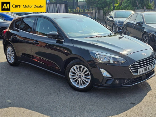 Ford Focus  1.0T EcoBoost Titanium Hatchback 5dr Petrol Auto E