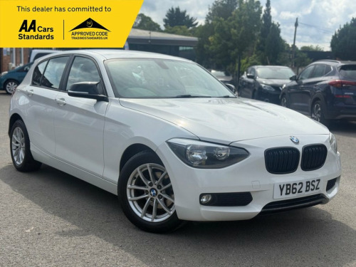 BMW 1 Series  2.0 116d SE Hatchback 5dr Diesel Manual Euro 5 (s/