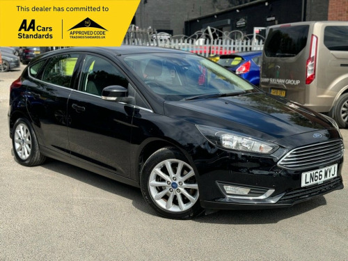 Ford Focus  1.0T EcoBoost Titanium Hatchback 5dr Petrol Auto E
