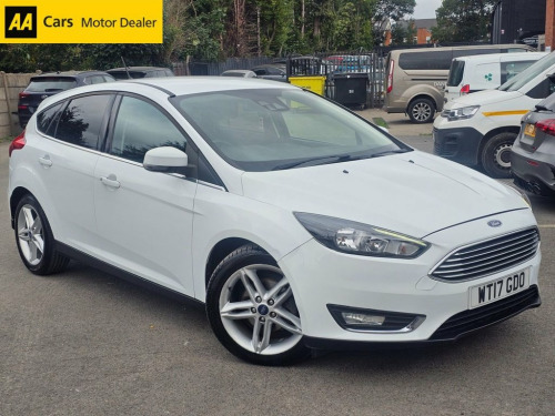 Ford Focus  1.0T EcoBoost Titanium Hatchback 5dr Petrol Auto E