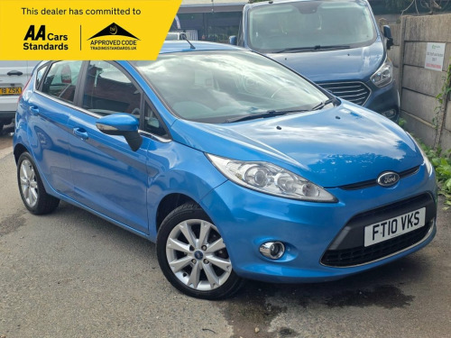 Ford Fiesta  1.4 Zetec Hatchback 5dr Petrol Automatic (154 g/km