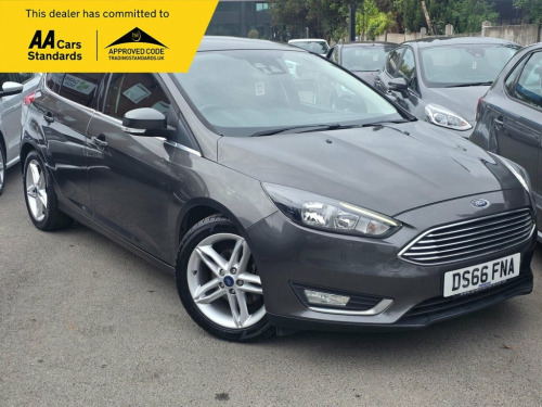 Ford Focus  1.0T EcoBoost Titanium Hatchback 5dr Petrol Auto E