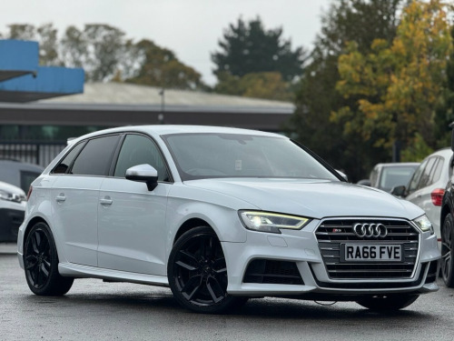 Audi S3  2.0 TFSI Sportback 5dr Petrol S Tronic quattro Eur