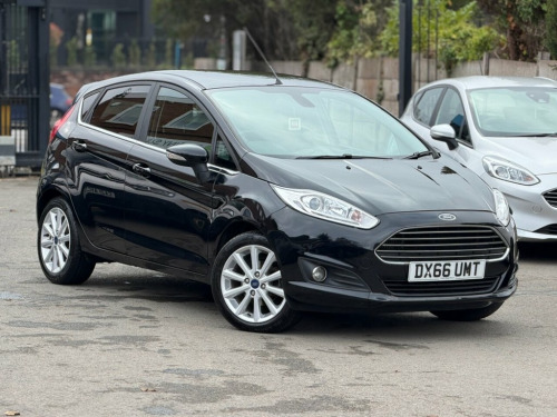 Ford Fiesta  1.0T EcoBoost Titanium Hatchback 5dr Petrol Powers