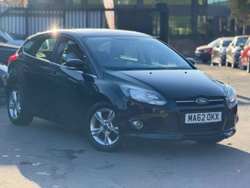 Ford Focus  1.0T EcoBoost Zetec Hatchback 5dr Petrol Manual Eu