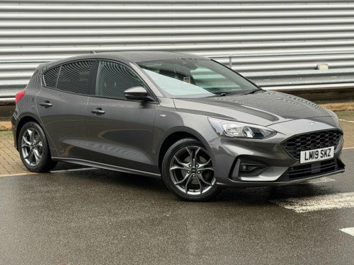 Ford Focus  1.0T EcoBoost ST-Line Hatchback 5dr Petrol Auto Eu 