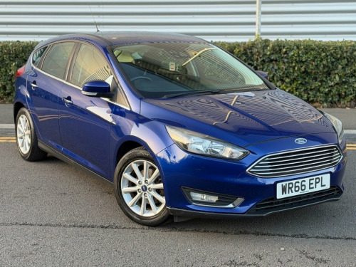 Ford Focus  1.0T EcoBoost Titanium Hatchback 5dr Petrol Auto E