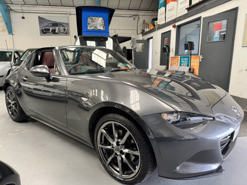 Mazda MX-5  2.0 Sport Nav 2dr