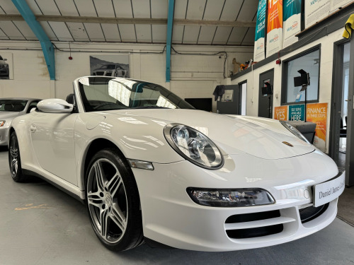 Porsche 911 2dr Tiptronic S