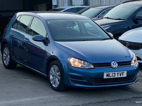 Volkswagen Golf  2.0 TDI BlueMotion Tech SE Euro 5 (s/s) 5dr