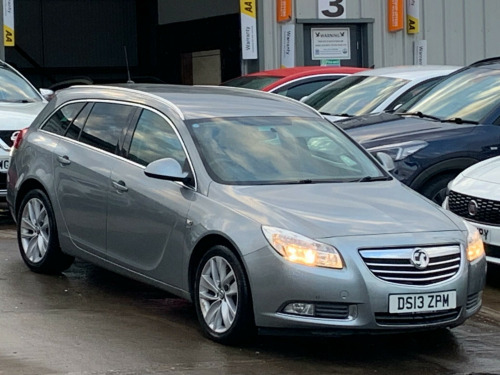 Vauxhall Insignia  2.0 CDTi SRi Sports Tourer Auto Euro 5 5dr