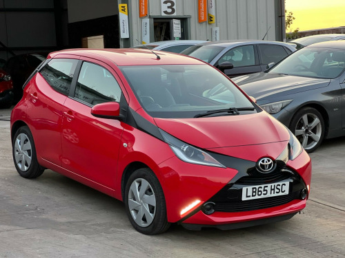 Toyota AYGO  1.0 VVT-i x-play x-shift Euro 5 5dr Euro 5
