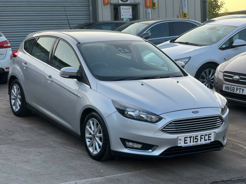 Ford Focus  1.6 Titanium Powershift Euro 6 5dr